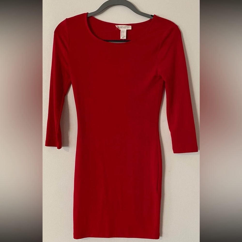 Women’s Forever 21 red fitted dress SIZE SMALL